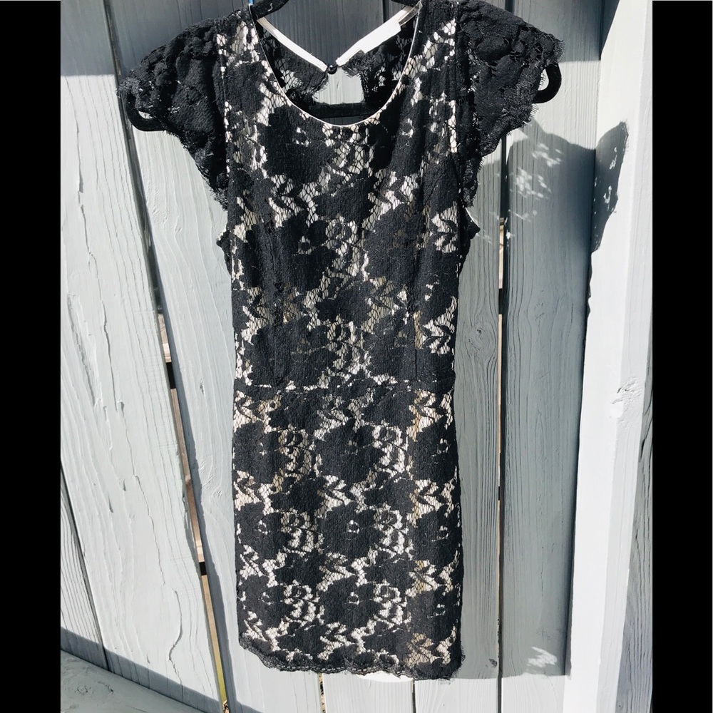 San Joy Black / Cream Backless Lace Dress